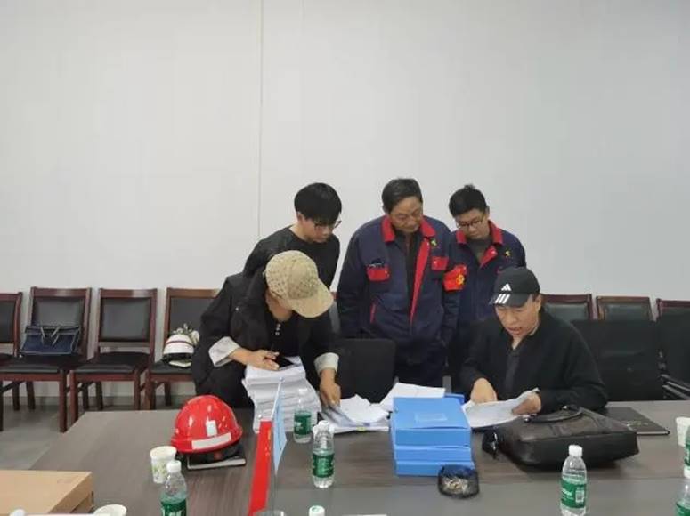 赤峰金通二期電解項(xiàng)目部順利通過(guò)赤峰市高新區(qū)國(guó)慶節(jié)前安全、質(zhì)量...